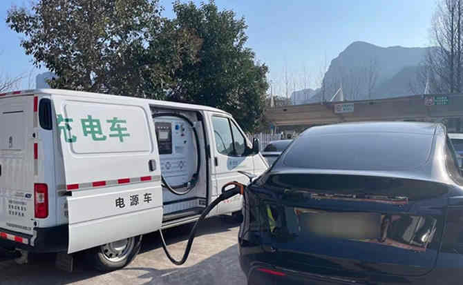 文圣区汽车搭电